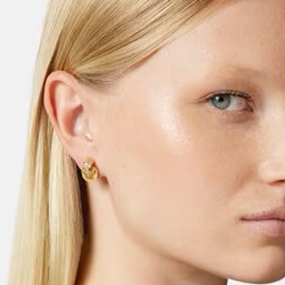 NWT Versace Metal and Strauss Medusa Stud Earrings - Picture 4 of 4